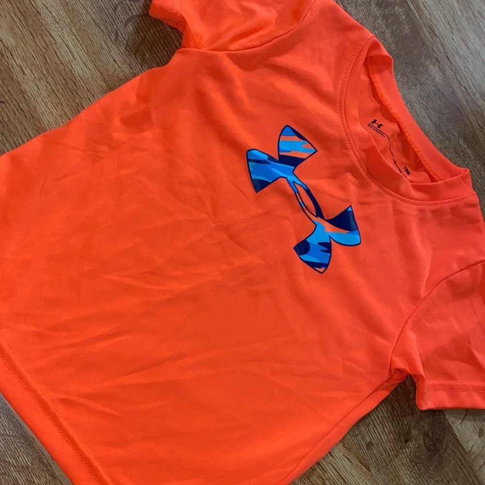18m under armour shirt.